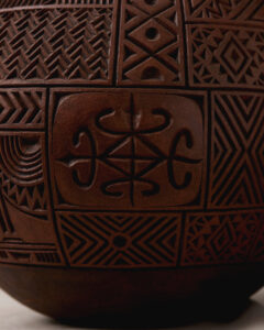 Ɔdehyeɛ Kukuo ("Royal Vessel")